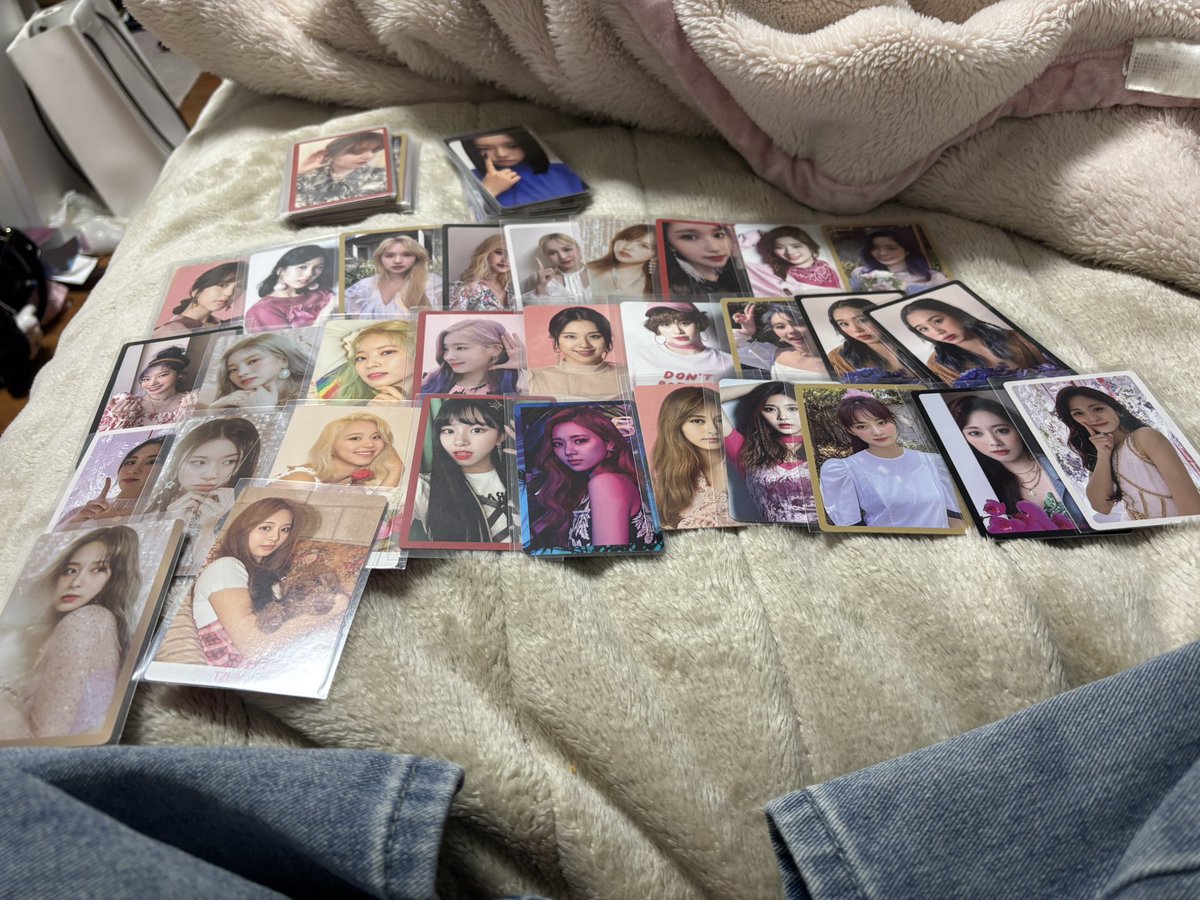 m_k0601's tweet photo. TWICE交換

求       ナヨン

譲       写真のもの

交換可能な方お気軽にお声掛けください！
 #twice交換 #TWICE交換
  #TWICEトレカ交換 https://t.co/jQE5T0mNZm