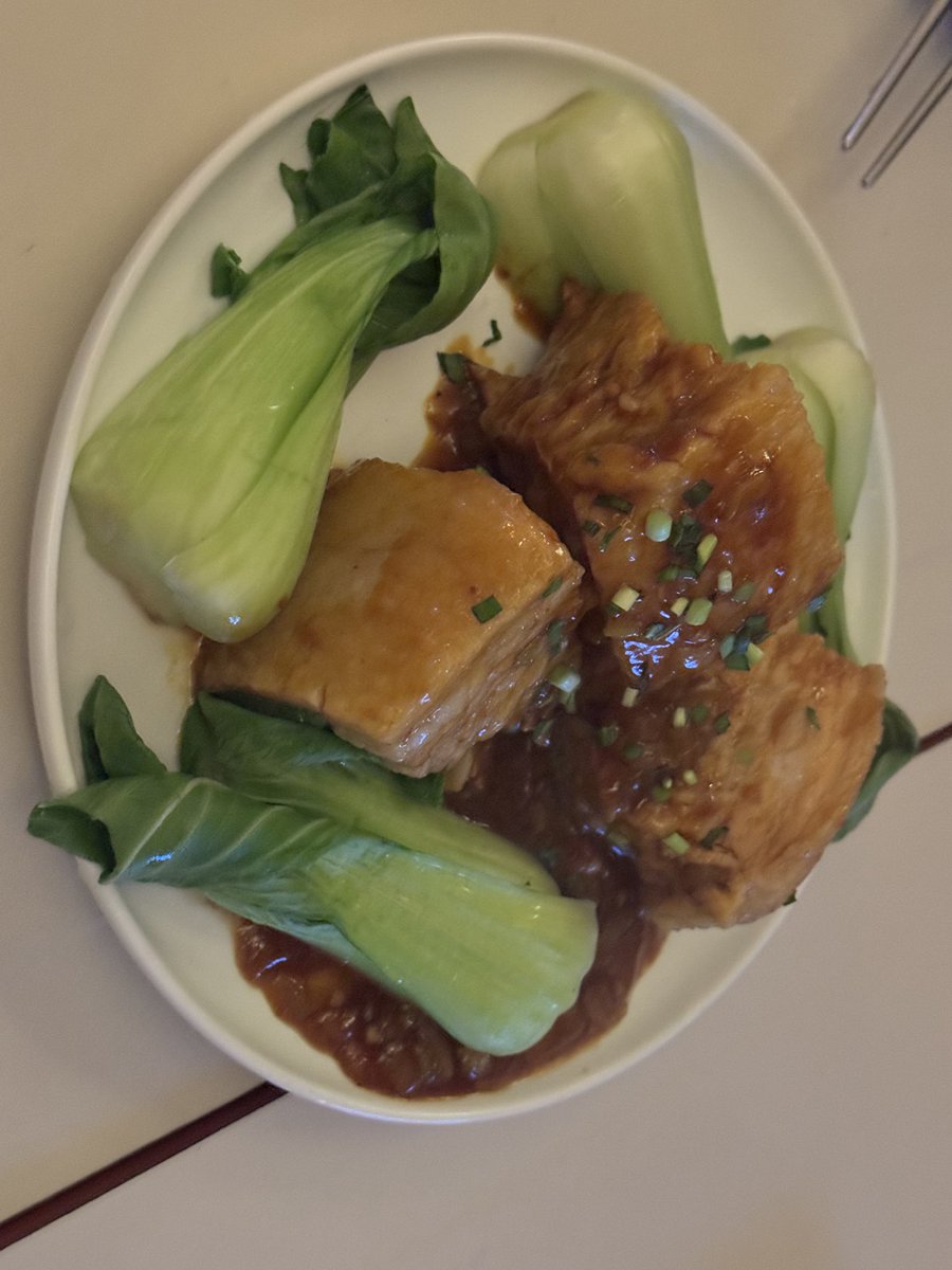 윤지냥이 tweet media
