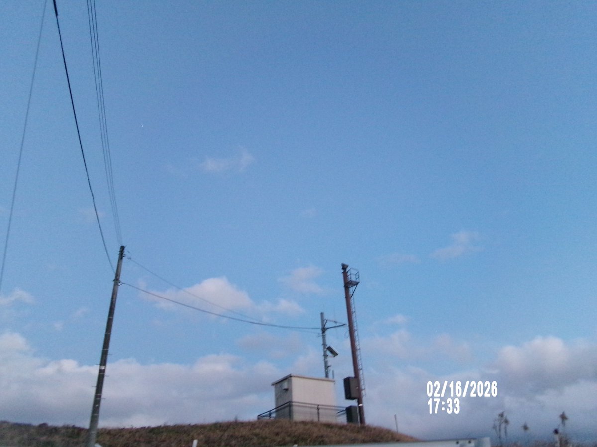 02/16日（月）。今夕、この辺りの空もよう〜🌥️➰🧐。