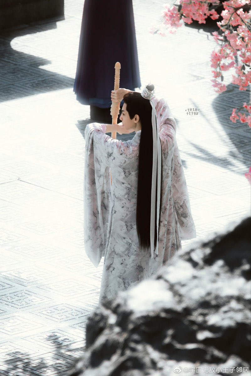 ถ้าถามว่า หวงมากนักหรอ ก็ใช่ค่ะ หวงมาก บทโม่หรานหว่านหนิงเปนของเฟยอวิ๋นซี ขอความร่วมมืออย่าเคลมกันไปซึ่งๆหน้า