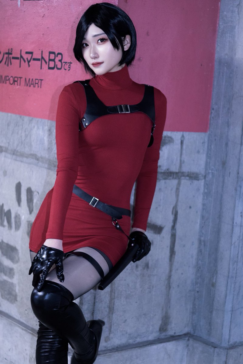 ⚠︎cosplay 

バイオハザードre4 / エイダ・ウォン

「手のかかる男ね。」

#cosplay #REBHFun