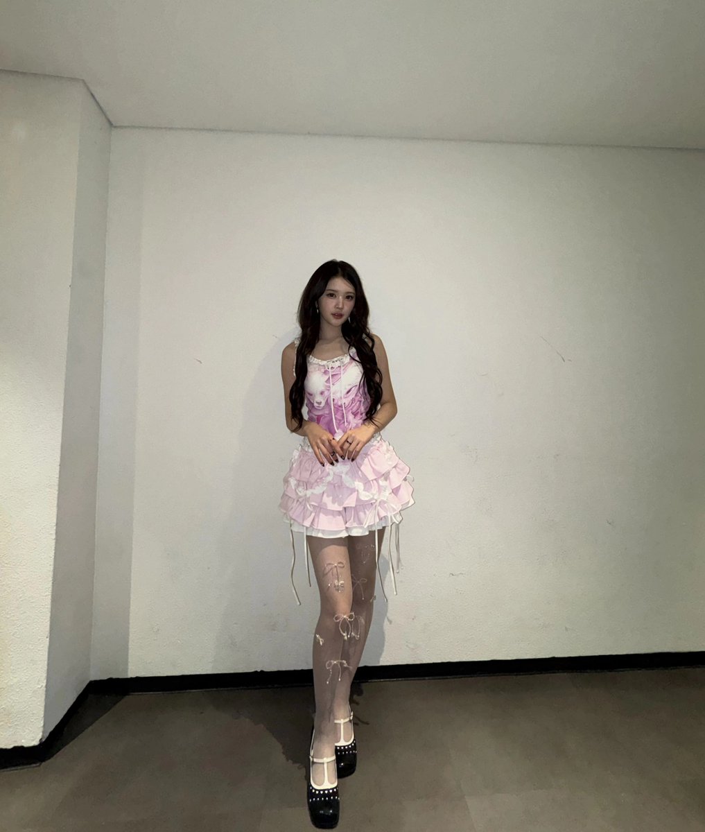 에이츼 tweet media