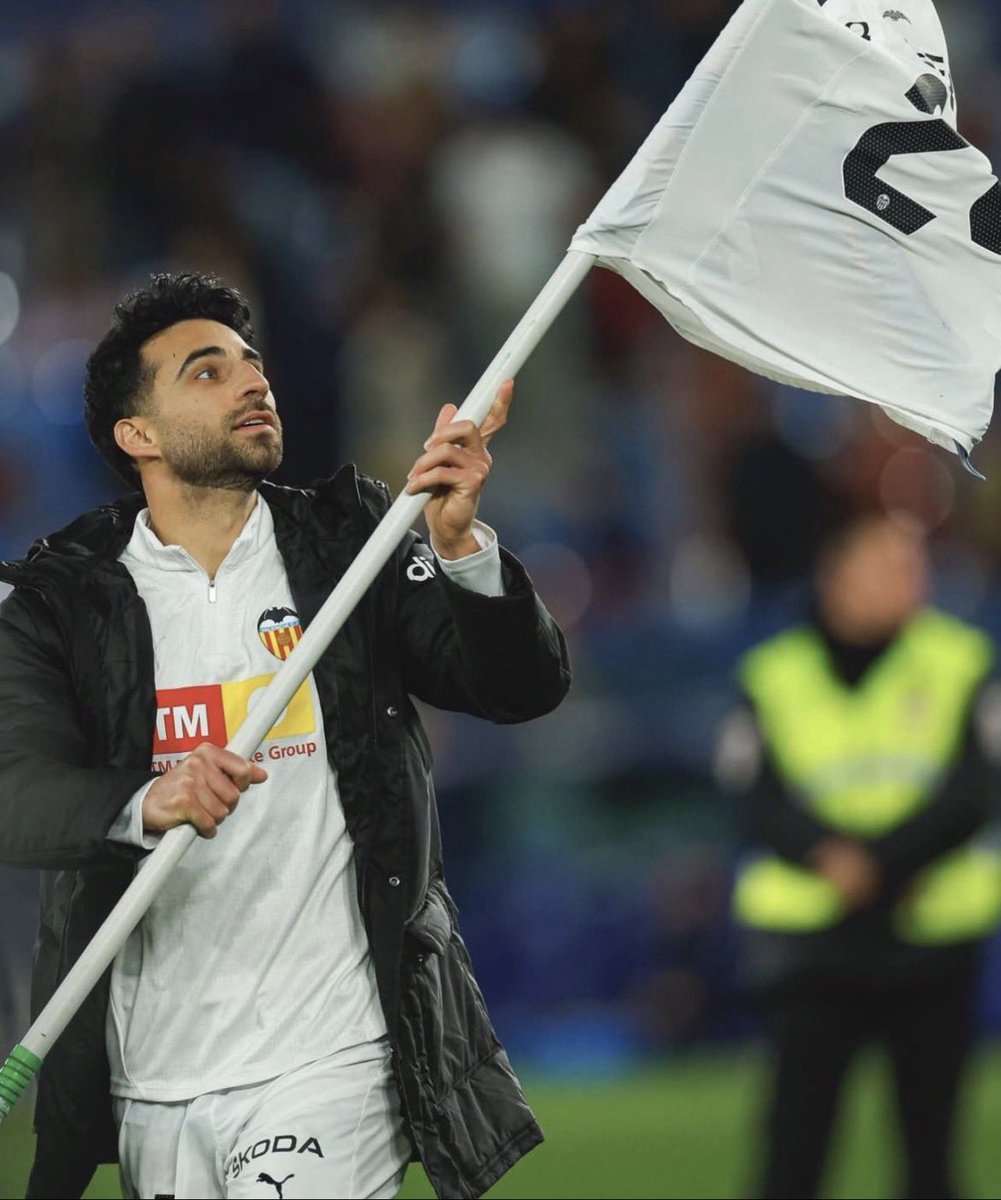 VCFtuits's tweet image. Buenos días valencianistas!!!!!!