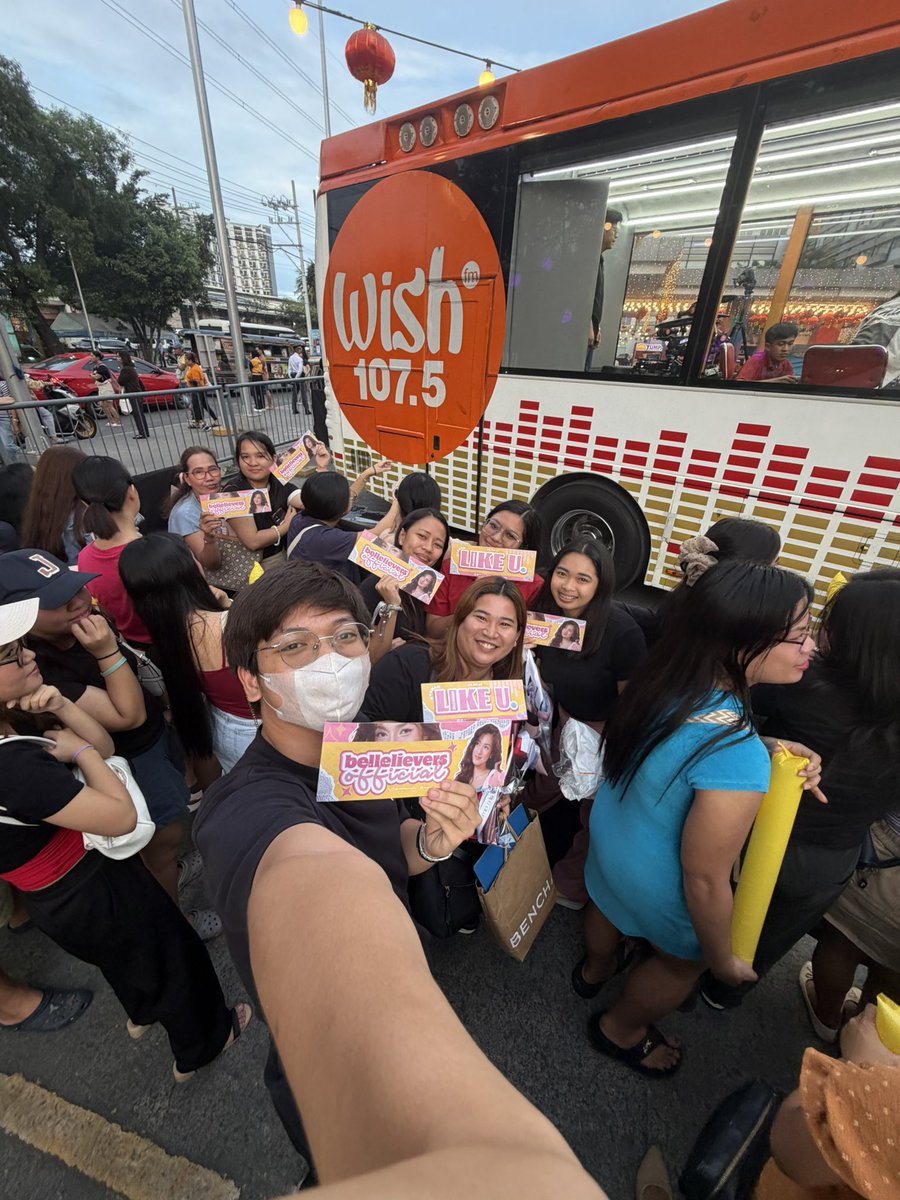 Say hello to our Team Live! 

Thank you for tirelessly representing us, every single time! 🫶✨

Are you Team Bahay or Team Live? 

LIKEU ON WISHBUS
#BelleMariano #LikeU