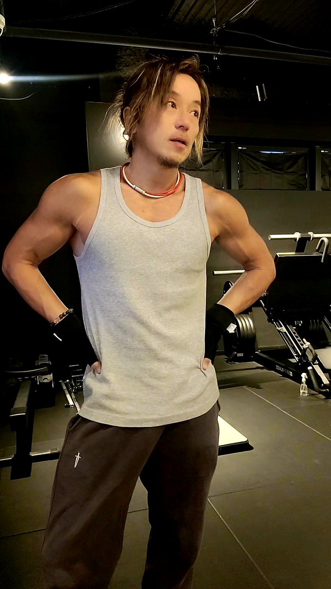 皆様おつトレ様•*¨*•.¸♬︎ 今週もよろしくね💪 今日もナイス筋トレ