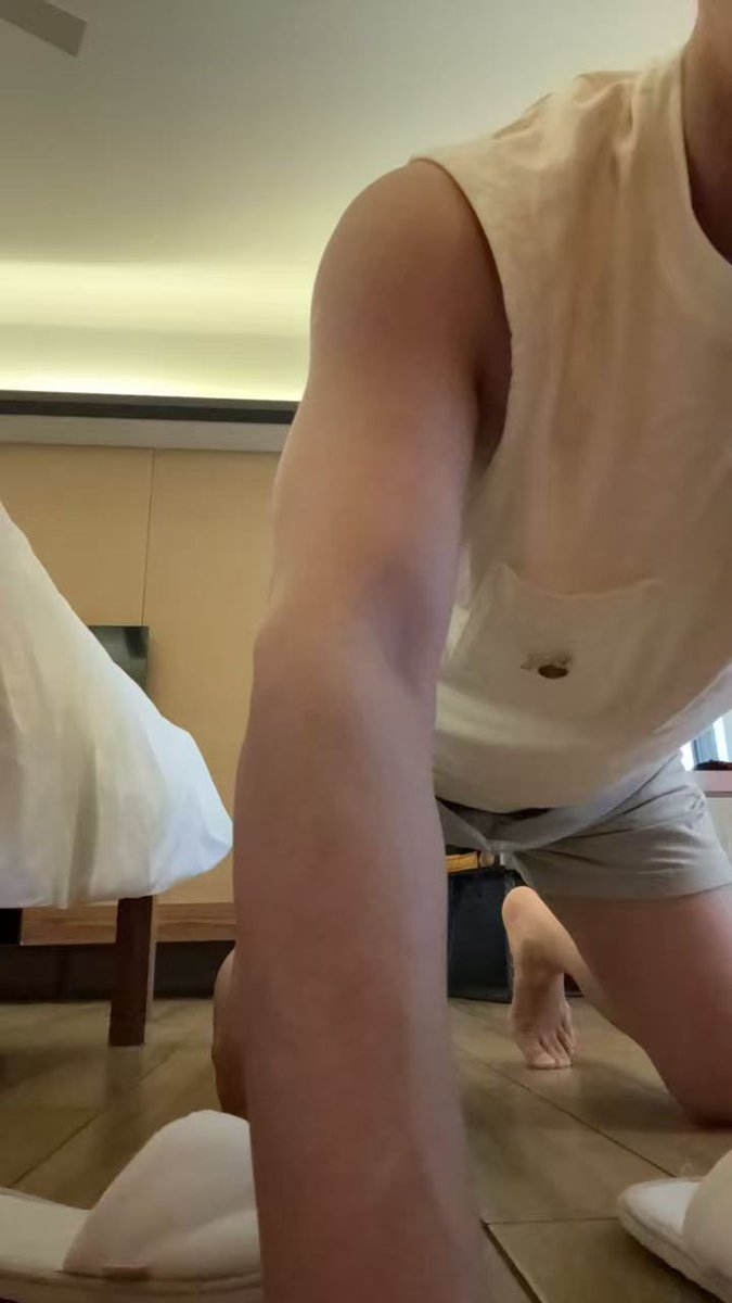 小狼btm tweet media