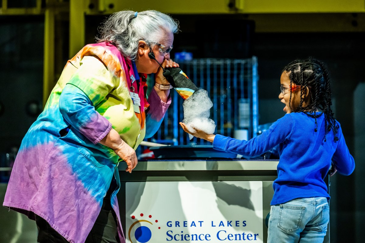 Great Lakes Science Center tweet media