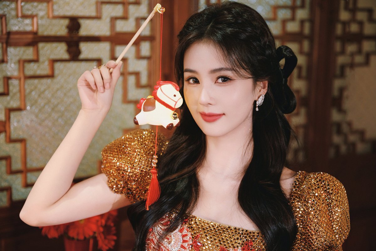 𐂂 白鹿,星尘森林的仙鹿。.☘︎ ݁˖ tweet media