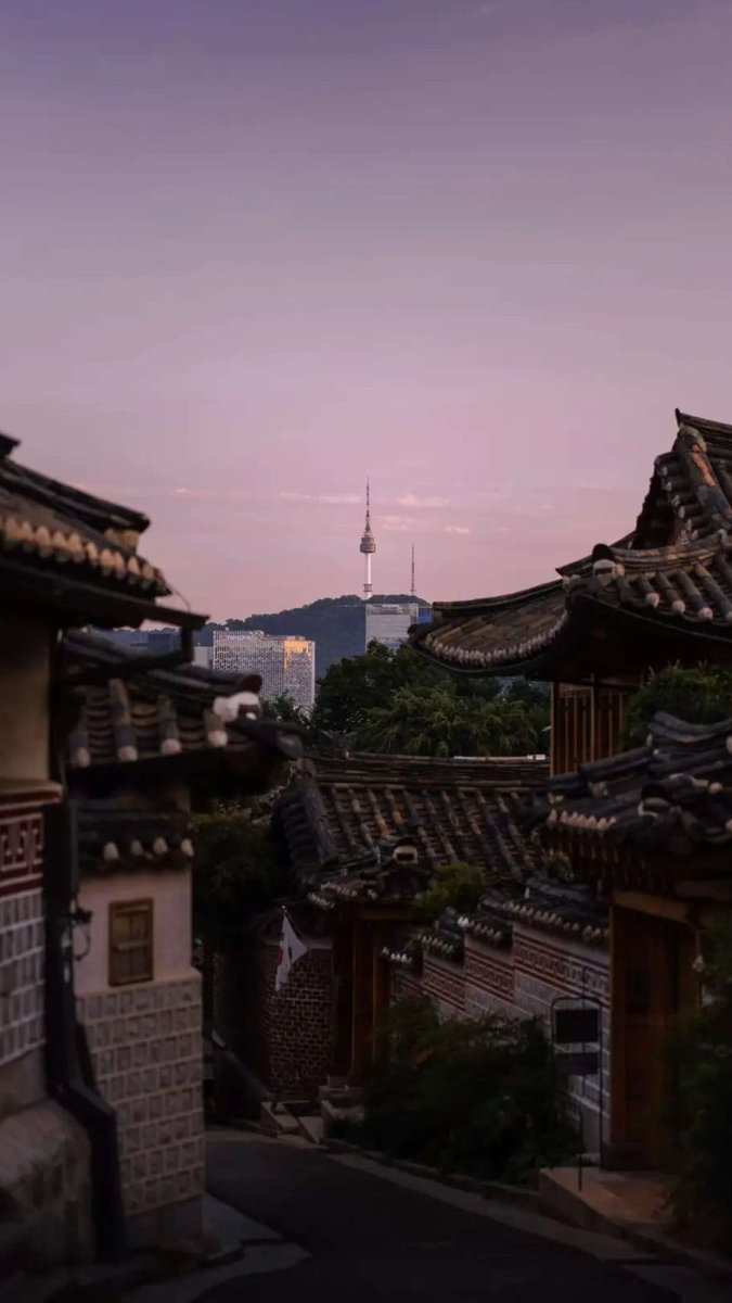 Sary_q8's tweet image. نظامي الجديد :
تسعدني أسعدك / تزعلني أزعلك .. وهذا ملعب وذاك ملعب وين ما تريد احنا نلعب 🕺🏻 

📍
서울 한국 스크린