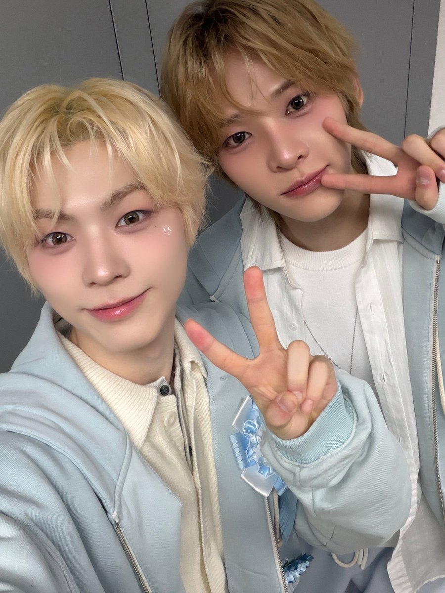 홍이비니조합 🫰🏻🫰🏻