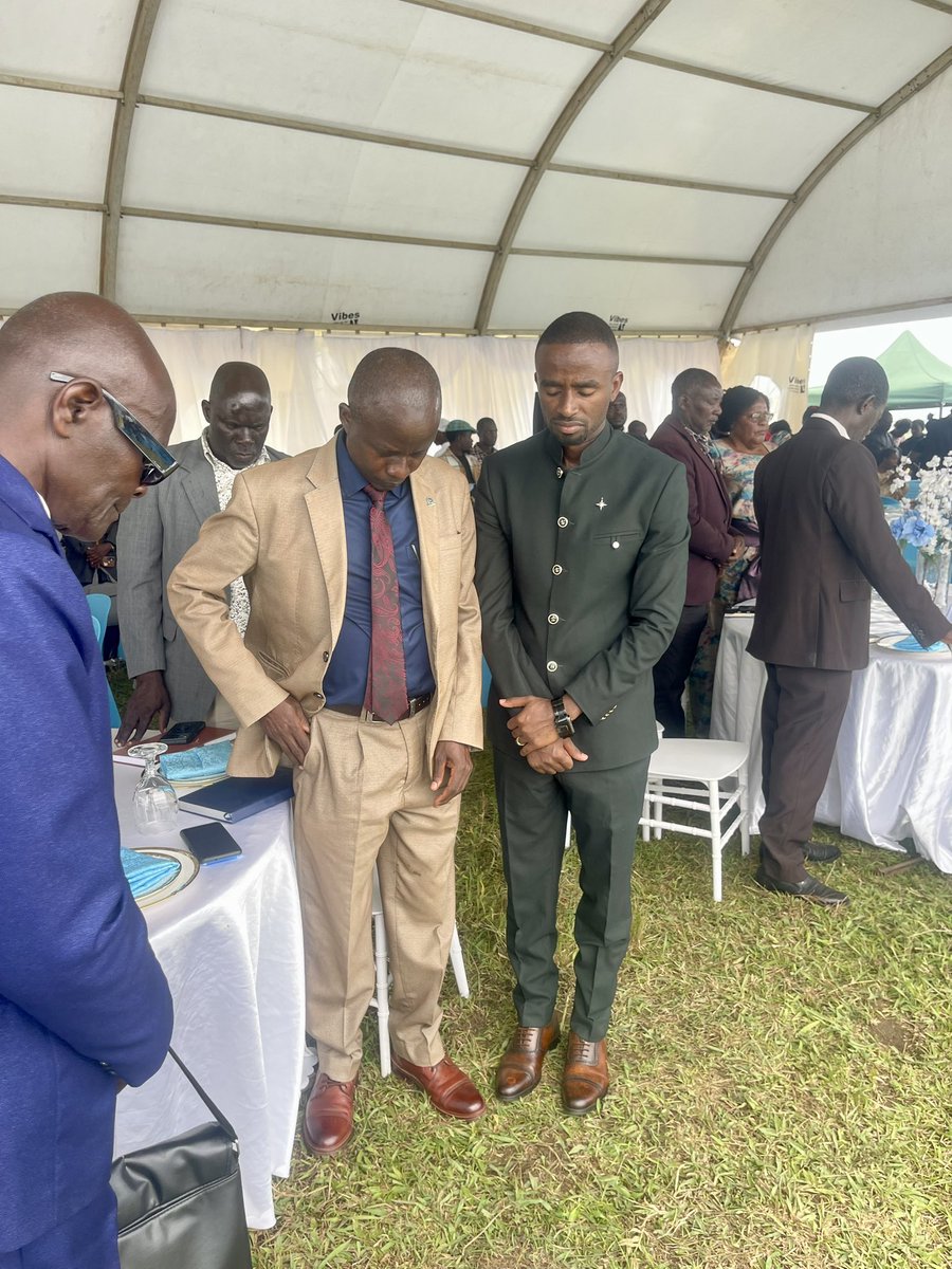 CUCAdventist's tweet photo. The CUC President Pr David Simwogerere has arrived for the YPA Thanksgiving ceremony in Gomba Madu. In attendance is the WBF President Pr Godfrey Lubwama, CUC Executive Secretary Pr Johnson Kalumba and departmental directors.The Key note speaker is  President of the Zambian Union https://t.co/RYydAASAZ8
