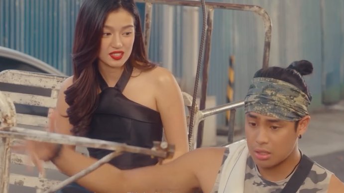 doughnbil's tweet image. seeing how much they have grown as artists through their solo projects as well as projs together—and will now reunite again, we love to see it, hanggang… tayo sa wakas. *cries as an oa*

DONBELLE NEW MOVIE

#DonBelle 
#TayoSaWakas 
#NewMovieAlert