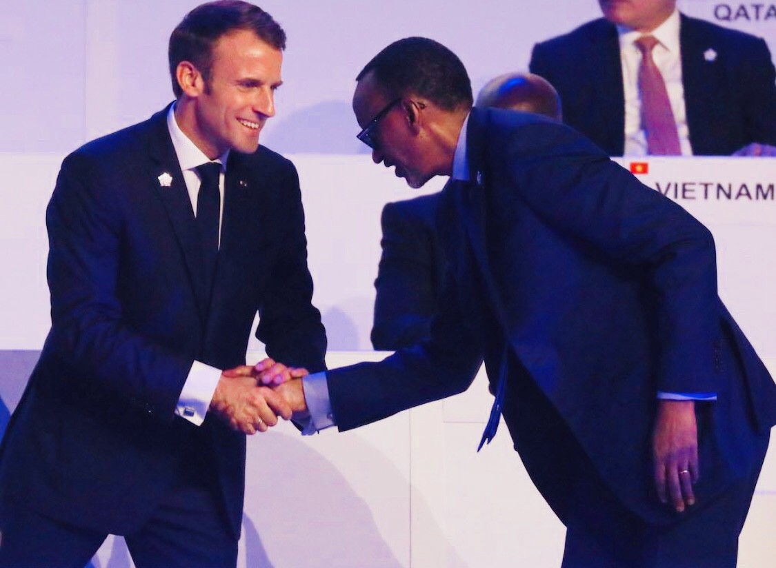 Nyamuhombeza's tweet image. 🚨🫵DES BRAVES HOMMES ET FEMMES AU PARLEMENT DE L'#UE🇪🇺 DENONCENT L'INJUSTICE ET LA COMPLICITE DANS L'AGRESSION #RWANDAISE🇷🇼 EN #RDCongo🇨🇩🫵🫵🫵🫵🫵👇👇

Après @MounirSatouri @BotengaM, @ThierryMARIANI et j'en passa, c'est le tour de madame #Marine_Le_Pen🇫🇷 d'enjamber les pas de