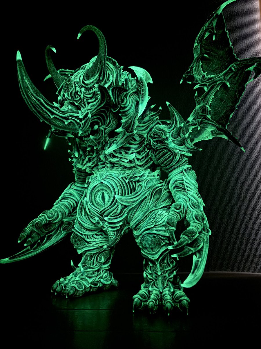 未組み立てで届いたので組み立てました。 半年以上待ったけど、納得の