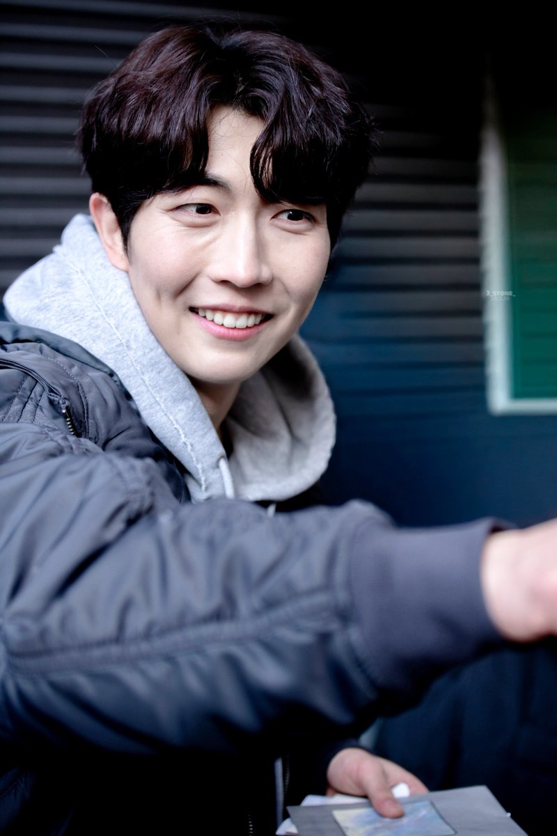 쮼앓☾ ᐝ.∗̥✩⁺˚ tweet media
