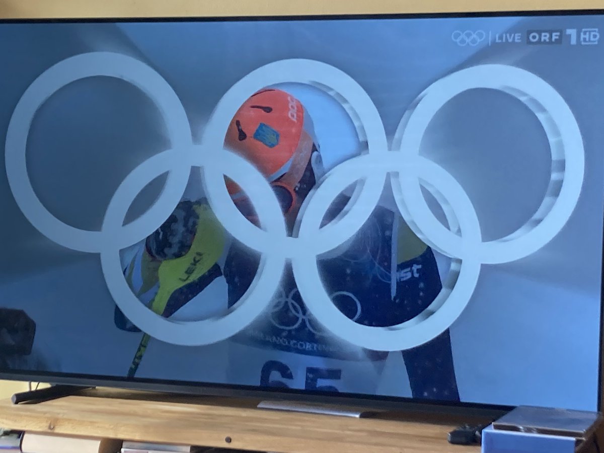 Eine Schande, ein Debakel bei Olympia !!!!

Bei dem Schneefall keine Absage !

👎👎👎👎👎👎👎👎👎👎👎👎

Ganz dumme Organisation…