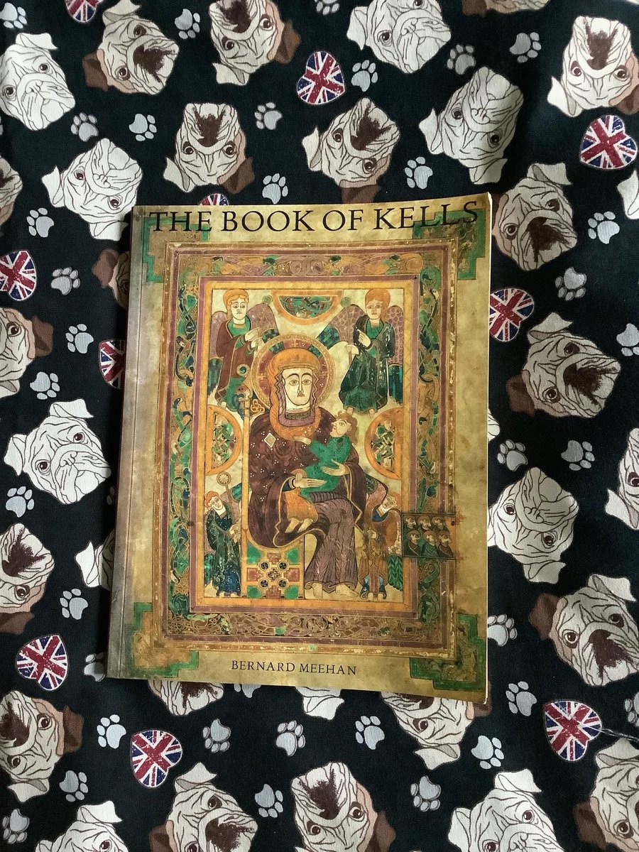 WatsonsVintage's tweet photo. The images in this book are STUNNING. Rare Vintage 1997 The Book Of Kells in Paperback - Collectable Book - Beautiful Plates - Religious History - Irish - Latin -Unusual Book Gift https://t.co/0gJE9vRB5T via @Etsy #VintageBooks #RareBooks #BookOfKells #ReligiousArt #1997Gift https://t.co/zkcokBmLGQ