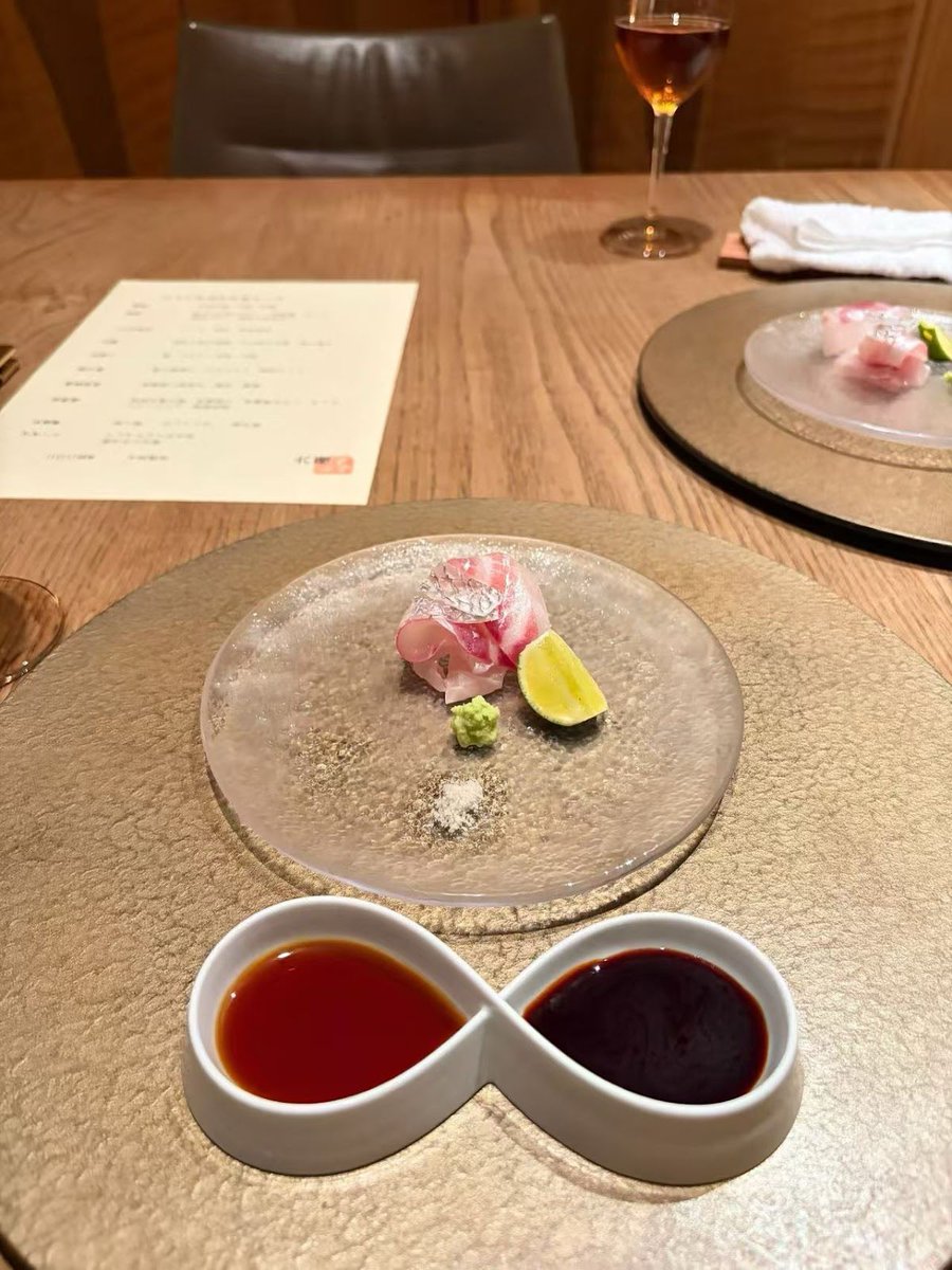 岁岁年年，
共欢同乐，
嘉庆与时新。

祝各位宝马雕车，香满红城尘路。