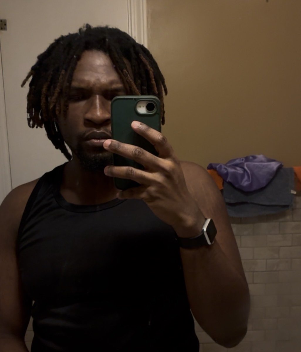 ๐ต๐ฆ๐ฆ ๐ช๐ด ๐ฏ๐ฆ๐ข๐ณ.. tweet media