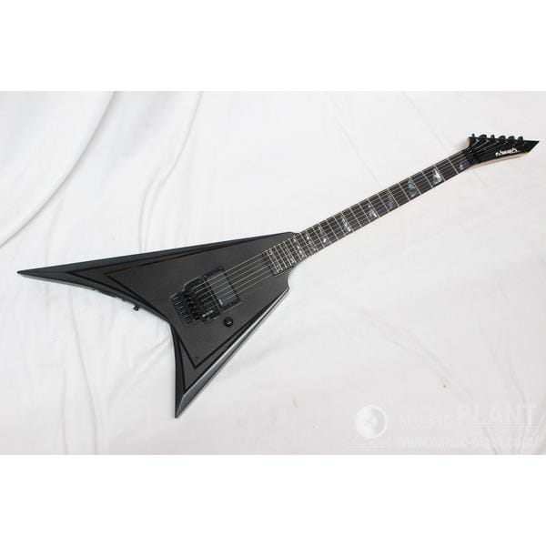 musicplant's tweet photo. 【土浦店】新着情報！
EDWARDS  E-ALEXI BLACKY アウトレット品入荷!
フィンガーボードに割れがある為、1本限りのアウトレット特価品!
税込価格¥ 146,300-
https://t.co/Ksg1ydwrDj
#MP新着 #ESP #Edwards #Alexi #Laiho #ChildrenOfBodom #エレキギター https://t.co/JAYSYjkt0D