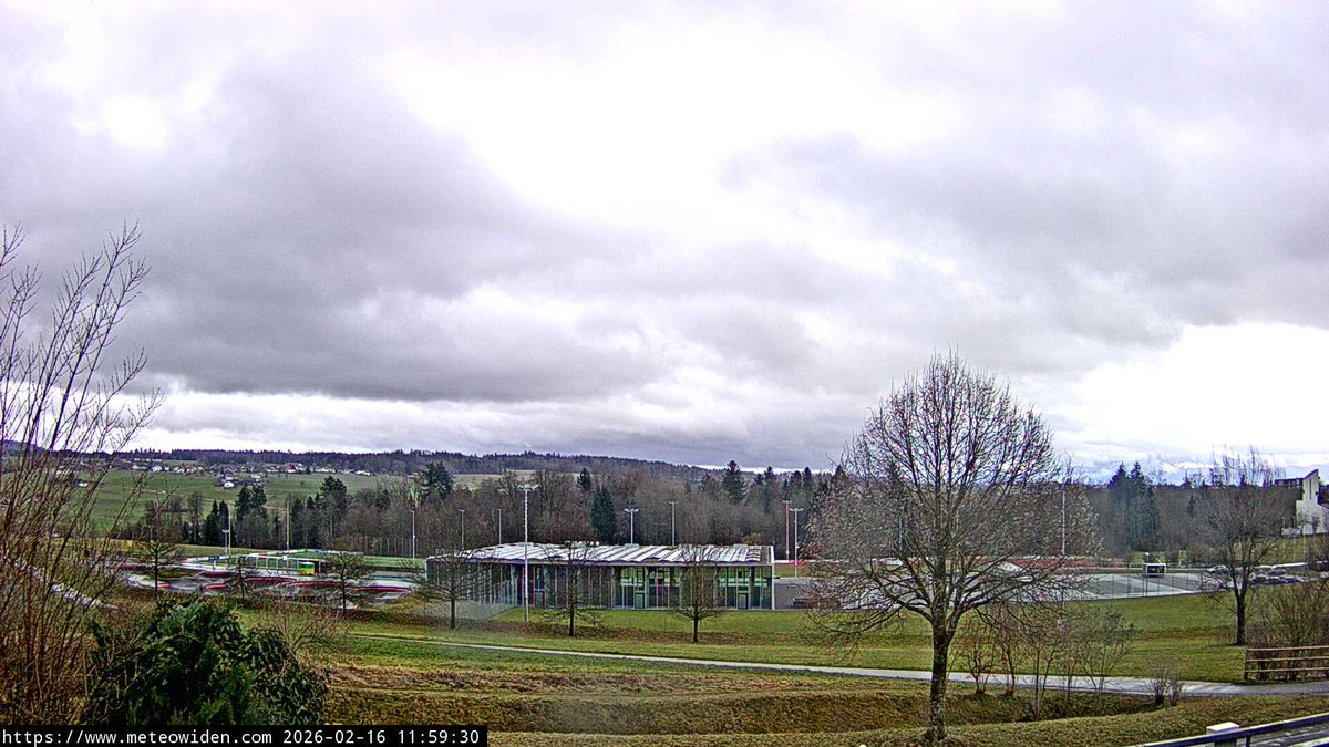 🕒 11:59     16.2.2026
🌡️ 4.6°C 📉
🧭 1003.0 hPa ⬇️
🌧️ 0.00 mm
💧 94%
💨 12.6 km/h
🧭 WSW
🔆 63 W/m²