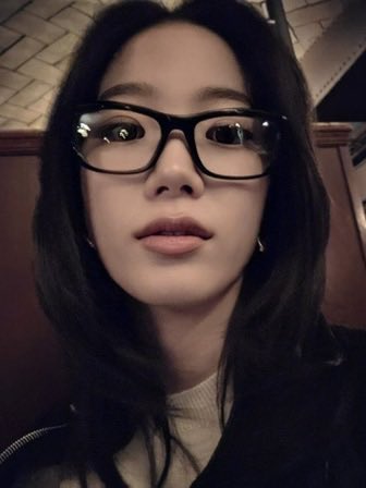 ︎ًclosed tweet media