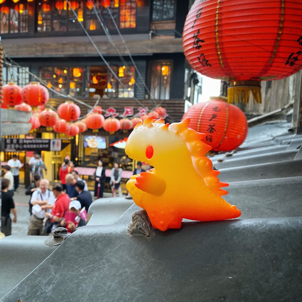 除夕夜快樂🏮🧨🧧🔥🦖

#ziqi #ziqiDino #ziqiToys #arttoy #designertoys