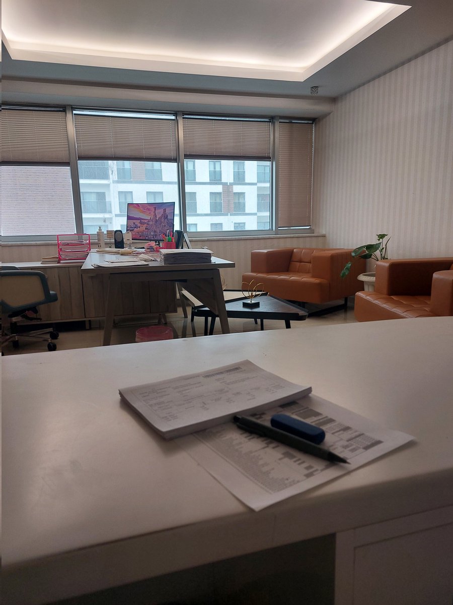 Yeni hayatımın ilk günü😇 
Banka şifresi gibiyim 3 ayda bir hayatım yenileniyor😅
Staj dönemi başlasın🥳🥳