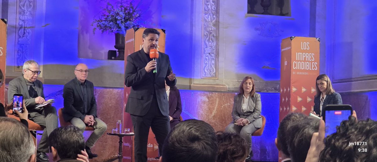 🗣️<a href="/satsegranada/">Satse Granada</a> presente hoy en el debate “Agencia Estatal de Salud Pública: el Debate Imprescindible” organizado por @GranadaDigital
A un día de la decisión de <a href="/sanidadgob/">Ministerio de Sanidad</a>, desde #SATSE #Andalucía reiteramos nuestro firme apoyo a que la futura Agencia tenga su sede en #Granada