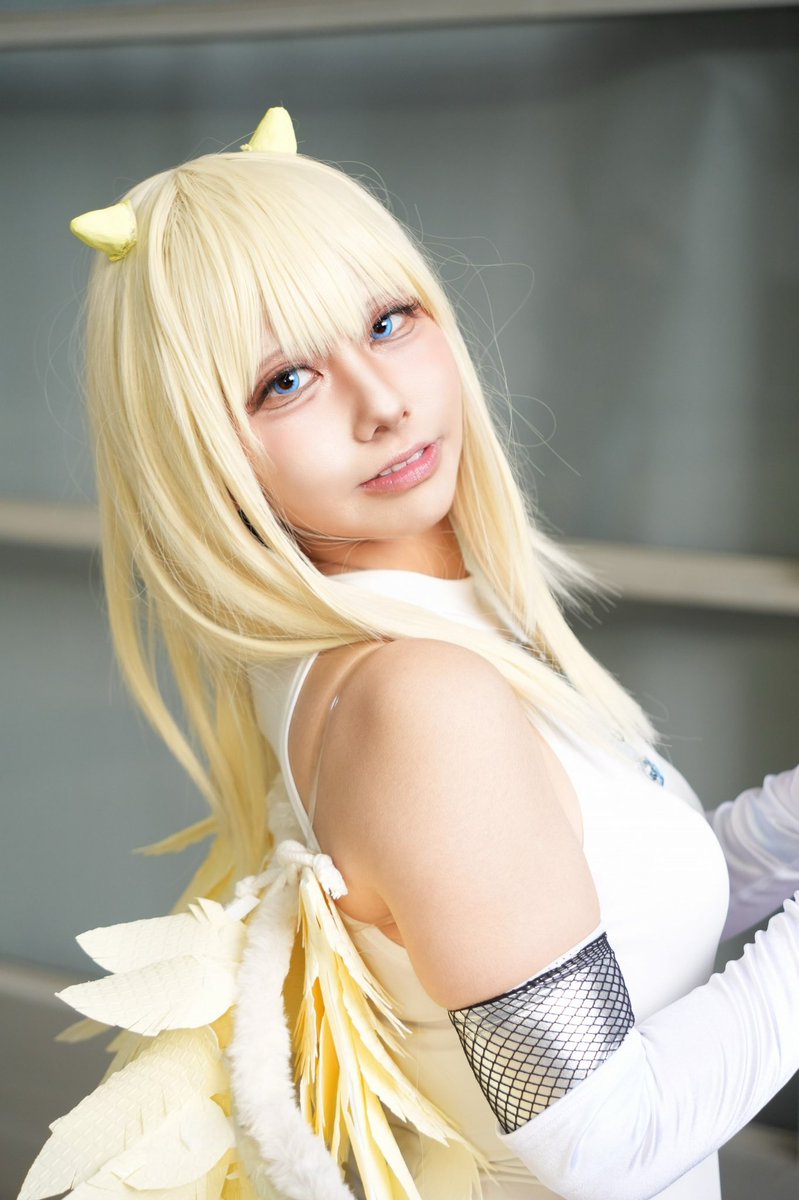 ブラウンダスト2 神聖ユースティアコスプレ
