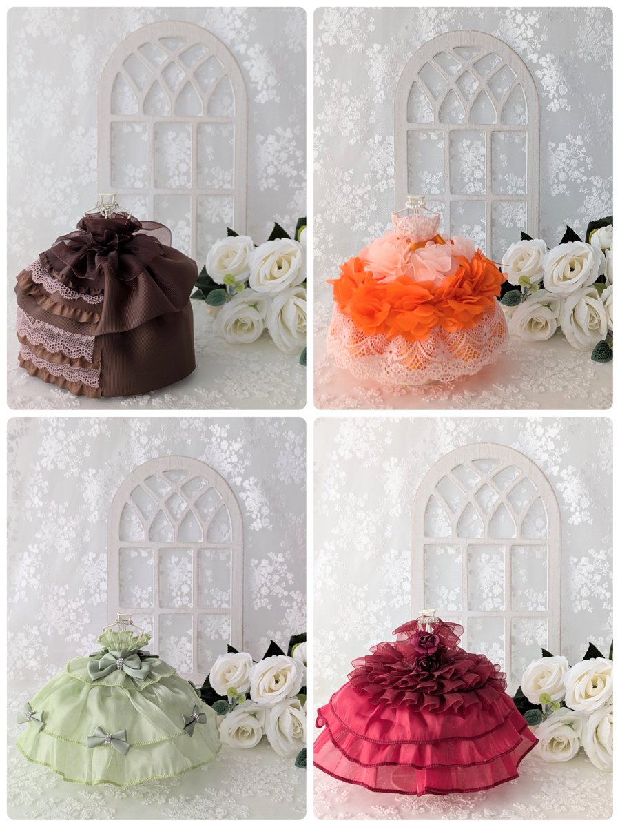 お色直しで着るドレスの色当てクイズに使う選択肢カラーのミニトルソー