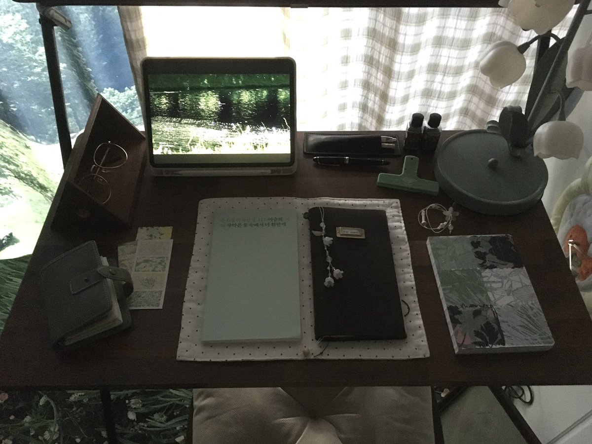 파동 tweet media
