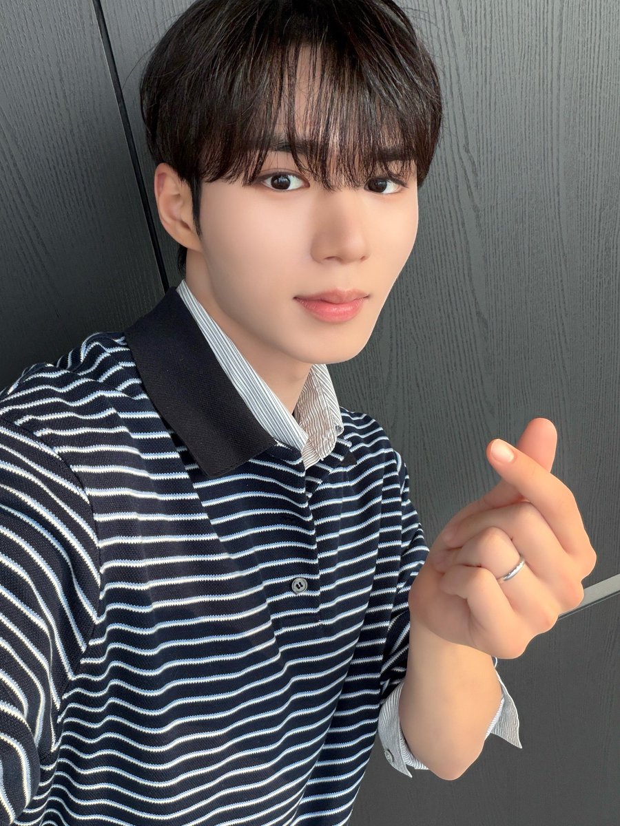 Selamat malam semuanya! Gimana harinya? berjalan lancar gak? Jangan lupa untuk selalu terseyum 🥰