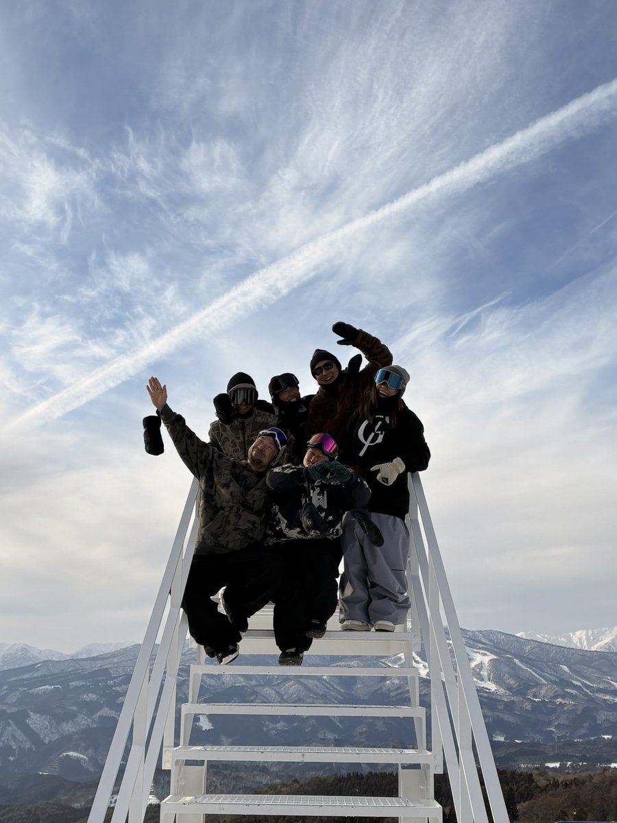 bantakuya's tweet photo. 高鷲ローカルが遊びに来てくれた日🏂
雪も緩んで最高な1日❤️
#washigatake5105
#鷲ヶ岳スキー場
#天空階段コンテスト https://t.co/1WL2kcEsz3
