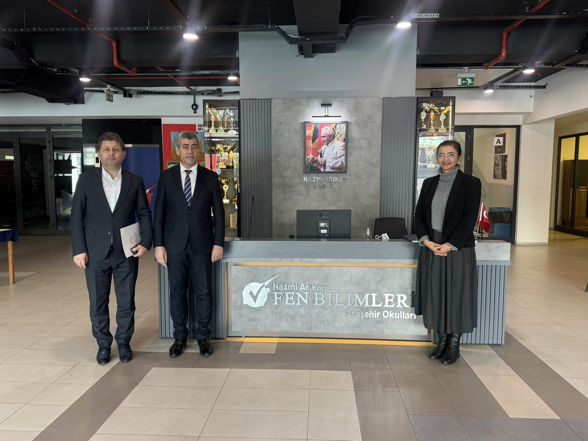AtasehirMEM's tweet photo. Millî Eğitim Müdürümüz İsmail Yıldırım ve Şube Müdürümüz Cengiz Demirbaş, okul ziyaretleri kapsamında özel öğretim kurumlarımızı ziyaret ederek idareci, öğretmen ve öğrencilerle bir araya geldiler.

📍Nazmi Arıkan Koleji
📍Gökkuşağı Koleji 
📍Nasuhbey Koleji

@tcmeb @Yusuf__Tekin https://t.co/3URddpcj57