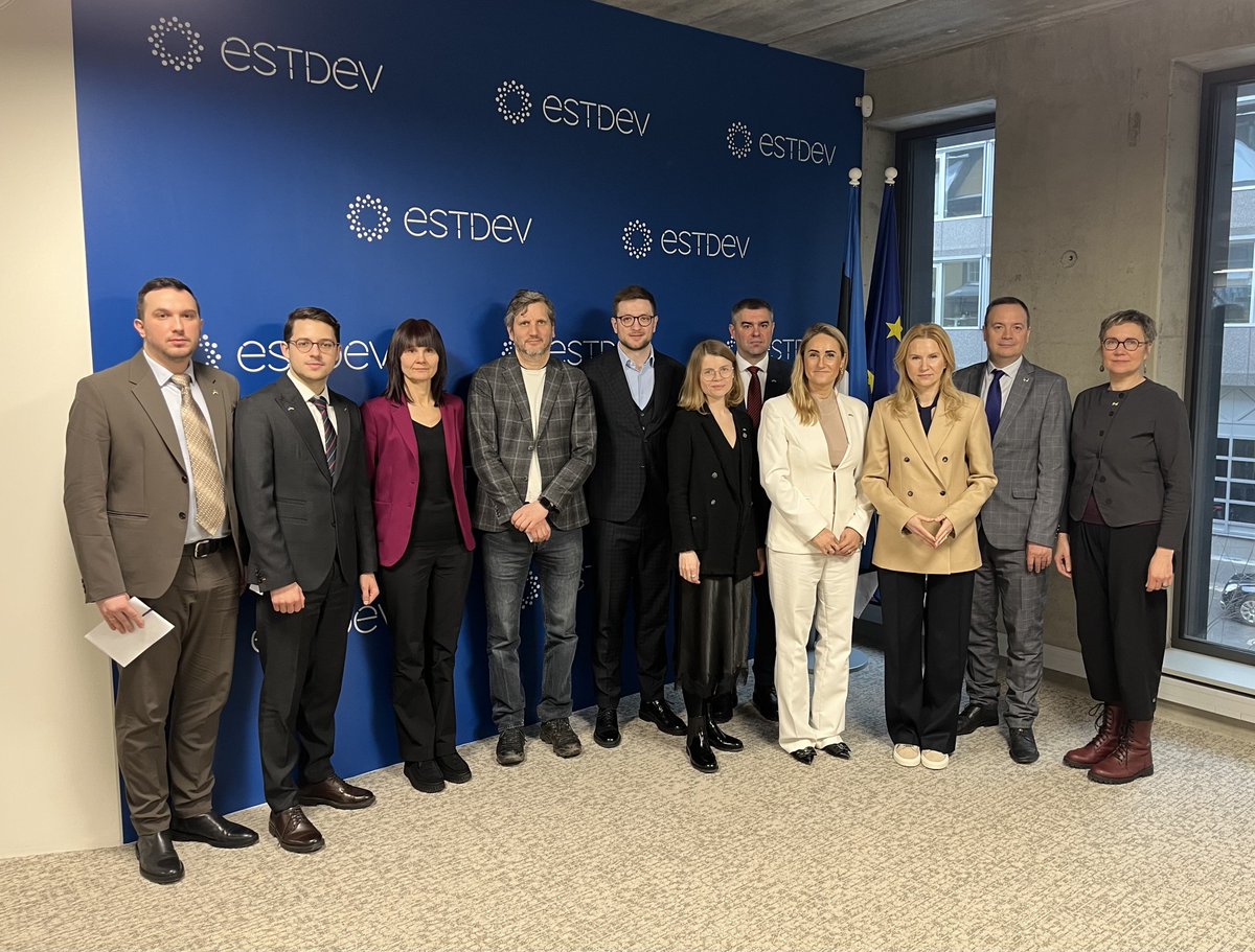 ESTDEV 🇪🇪 #StandWithUkraine tweet media