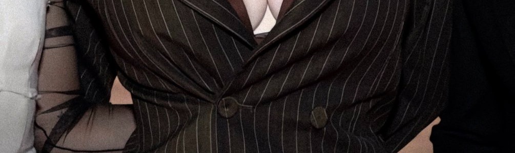 Give like to Billie Eilish or it will be terrible February