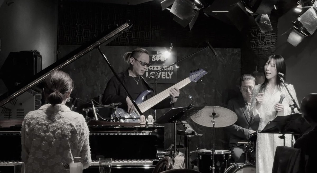 SB_7o's tweet photo. ●2/15(日)栄jazz inn lovely

「Nao Shibata Band」

お越しいただいた皆様ありがとうございました！
素晴らしいメンバーのおかげさまでのびのび歌わせていただきました！

CDもご購入ありがとうございます！
今後のライブ会場でも持っていきますので、多くの皆様の耳に入ることを願っています🌵 https://t.co/Mf3i7sNXgL