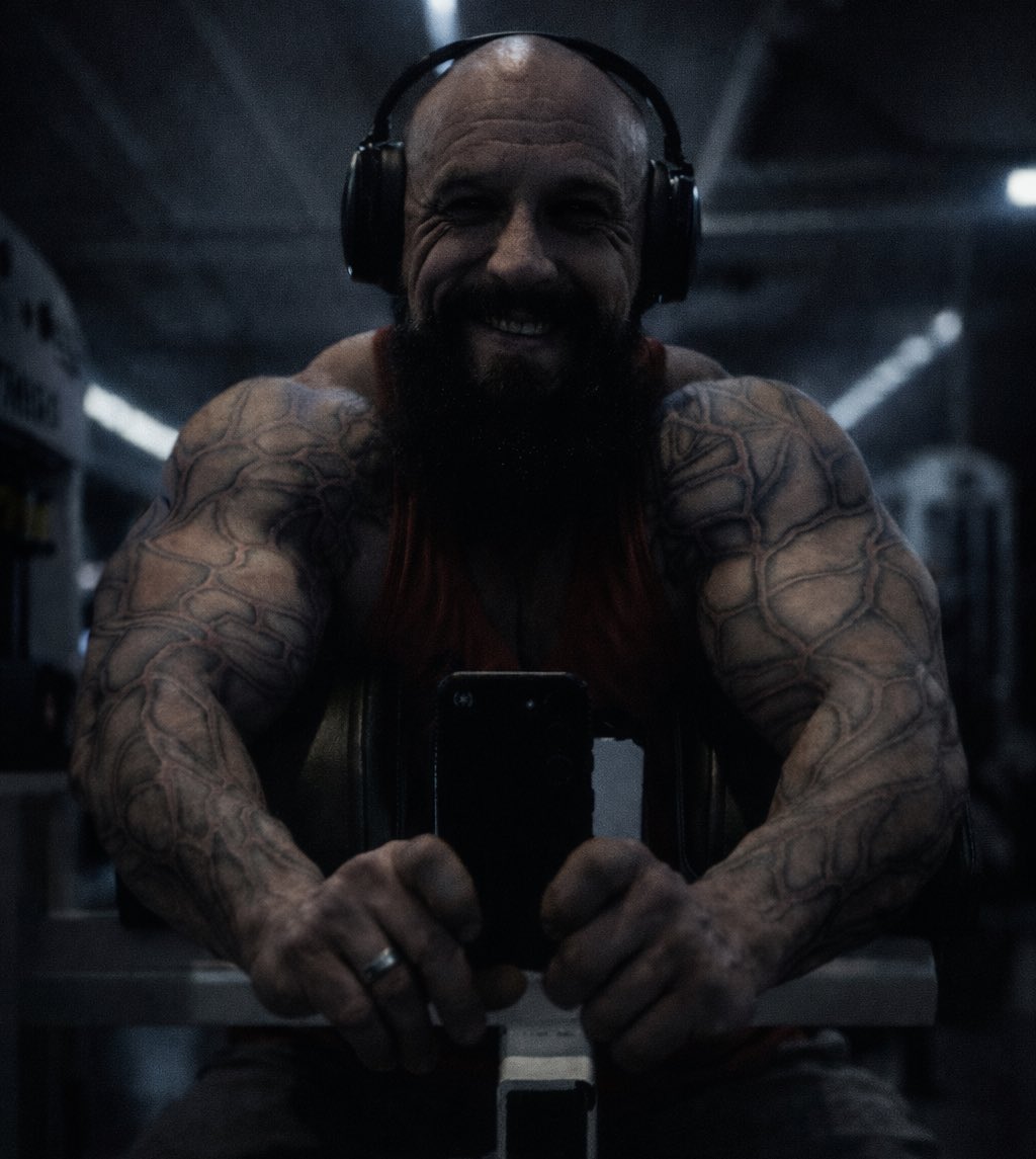 ʏᴜʀɪᴇᴠɪᴄʜ • ᴜɴᴍᴀᴅᴇ ᴋɪɴɢ • ᴜɢᴡᴄ ᴡʜᴄ tweet media