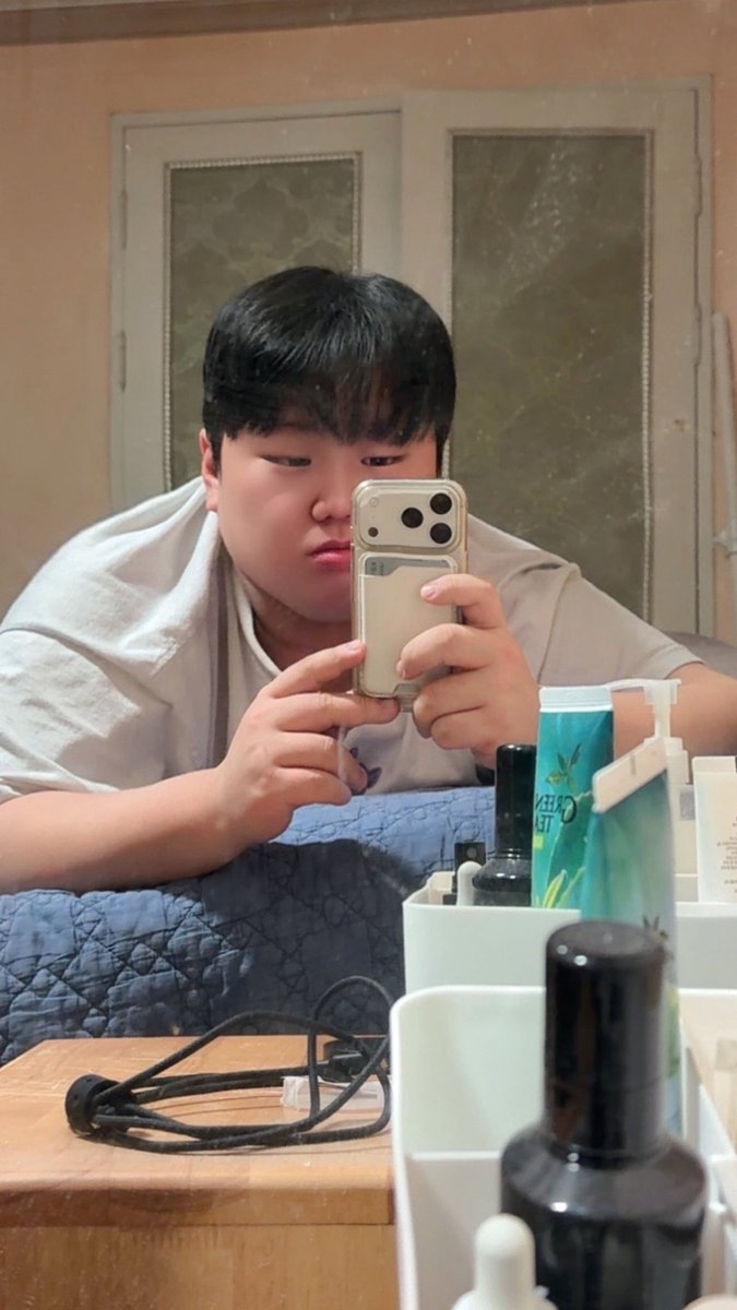 러버 tweet media