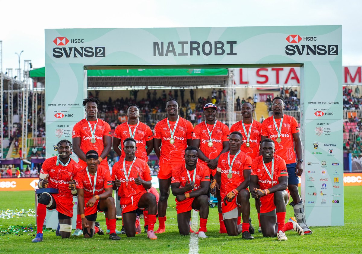 Image for the Tweet beginning: Bronze finish. Proud hosts. Strong