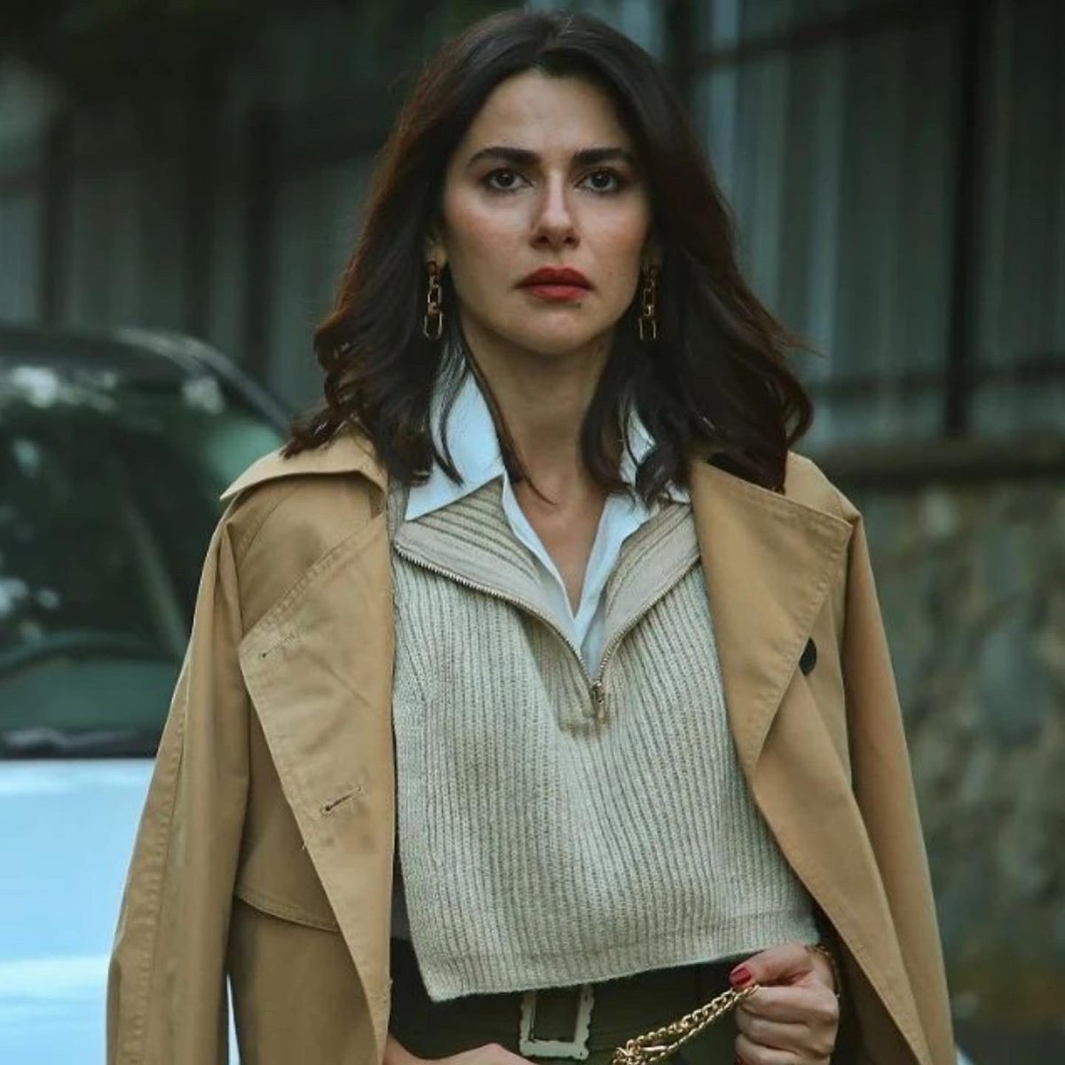 رسميا : مسلسل "لازالت في السابعة عشر" سيكون اول أعمال هذا الصيف ، من انتاج باستيل فيلم لصالح قناة د ، نسرين جواد اول المنضمين إلى فريق العمل