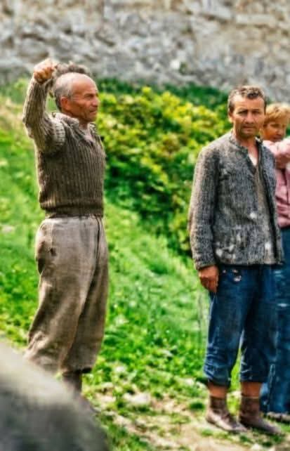 Ο άνθρωπος αξίζει όσο το κουράγιο του.
Μ. Λουντέμης