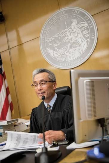 Will_Tanner_1's tweet photo. If a Chinese judge (Bruce Chan) can let a Chinese immigrant slumlord (Mary Fong Lau) slay a family of four in their neighborhood with her car and face No Consequences for it, is America even a country anymore?

This is obscene https://t.co/siYIKN66MB