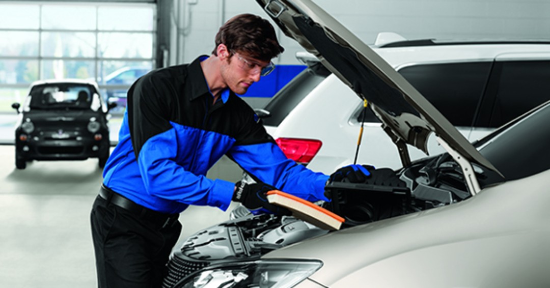 LivChryslerJeep's tweet image. 🔧 Your car deserves a little extra care.

Keep your vehicle running at its best and ready for whatever is ahead. Schedule your service today and keep moving with confidence.

feldmancjoflivonia.com/service-parts-…
#ScheduleService #RoutineMaintenance #DriveWithConfidence #Mopar