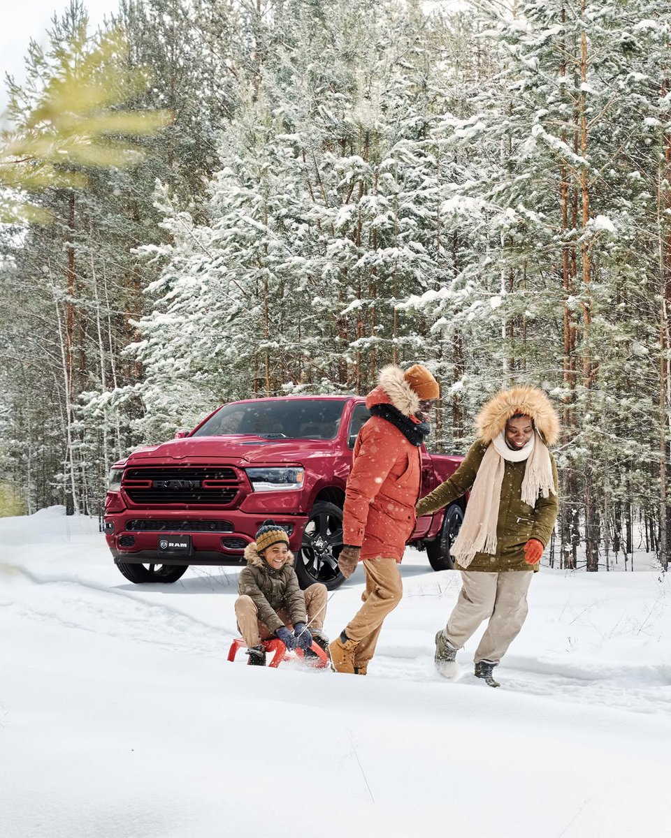 Dobson_Chrysler's tweet photo. Happy Family Day! 🎉 Today, we celebrate the joy and togetherness that families bring. Whether you're hitting the road for a fun adventure or enjoying quality time at home, cherish these moments with your loved ones. Wishing you all a day filled with laughter and love! #FamilyDay https://t.co/UqRVeX2xDX