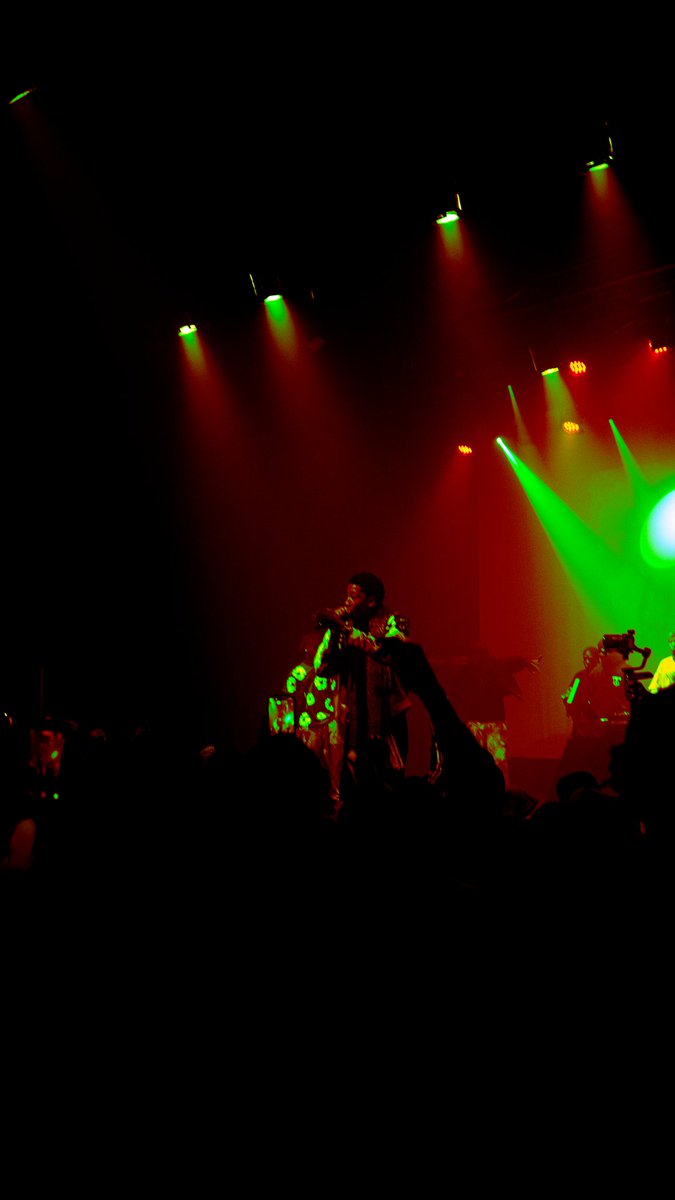 mrfogue's tweet photo. Concert de @trois_officiel à l'IFC !!! https://t.co/BOdcu2yHzf
