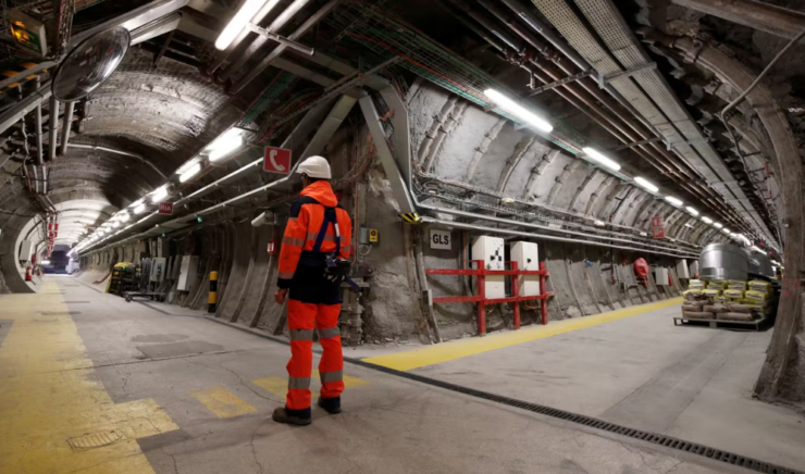 Liffol-le-Grand (88) : une bombe artisanale retrouvée chez un ingénieur du projet d’enfouissement de déchets nucléaires de Bure ; un blog d'extrême-gauche anarchiste revendique l'acte

fdesouche.com/2026/02/16/lif…