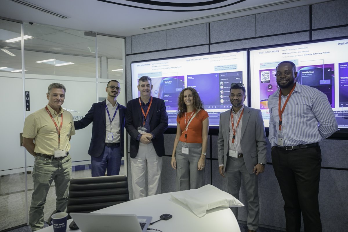 International SOS tweet media