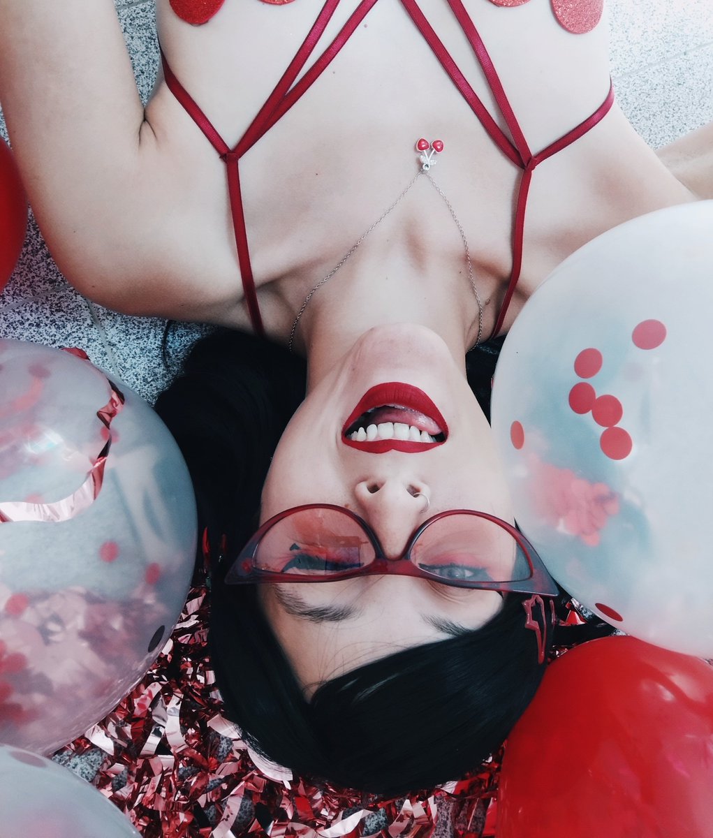 💋🍒